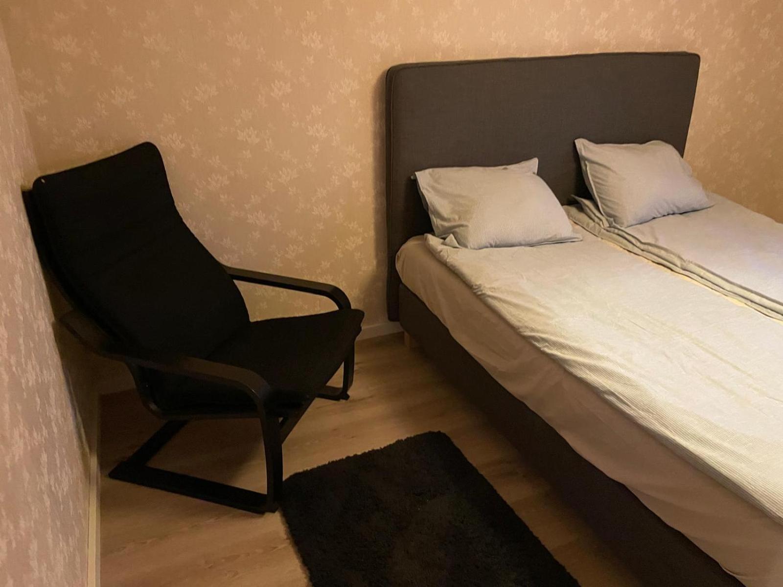 Modern 3 Bed Rooms In Almhult Close To Vaxjo Airport Dış mekan fotoğraf